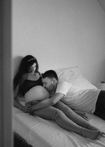 Seance-photo-grossesse-femme-enceinte-creuse- 02