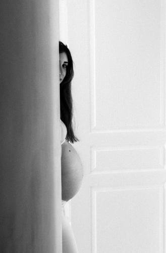 Seance-photo-grossesse-femme-enceinte-creuse- 05