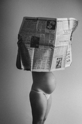 Seance-photo-grossesse-femme-enceinte-creuse- 11